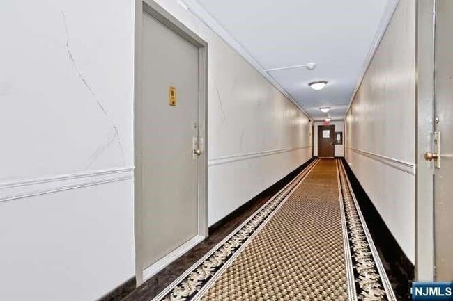 Photo - 301 Beech St Unit 12A