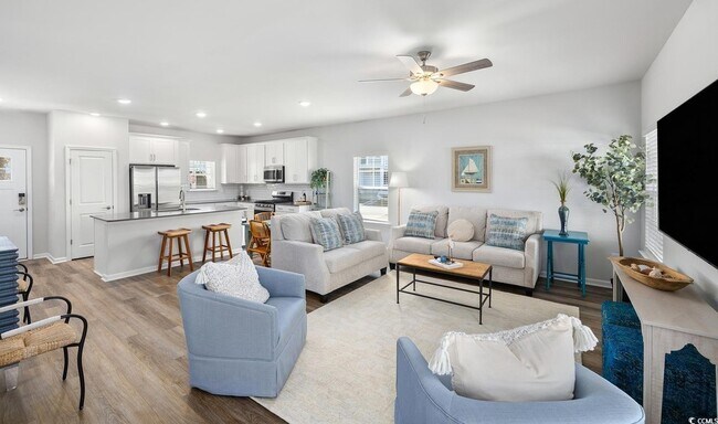 Photo - 283 Ferretti St