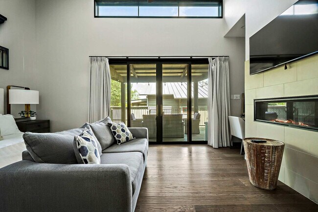 Photo - 2113 Barbaro Way Unit ID1262301P