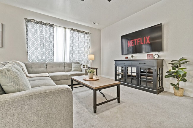 Photo - 2646 W Snyder St Unit ID1308956P