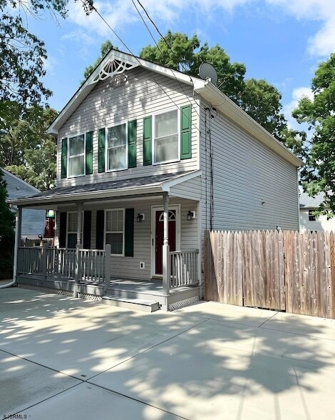 Building Photo - 419 S Yam Ave