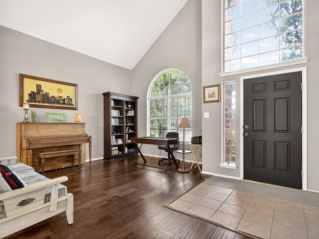 Photo - 3417 Loblolly Ln