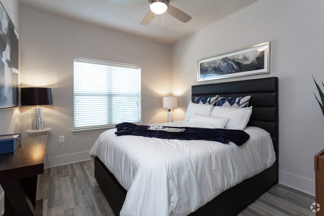 1BR,1BA - 662SF A1.1 - BEDROOM - Modena