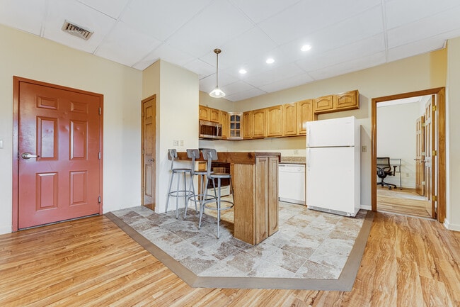 Photo - University Lofts