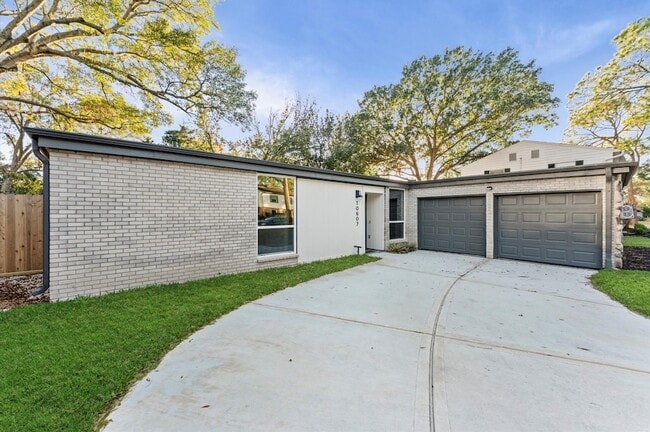 Building Photo - 10607 Overbrook Ln