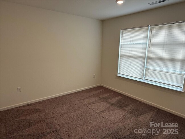 Photo - 2025 Oakdale Rd Unit U