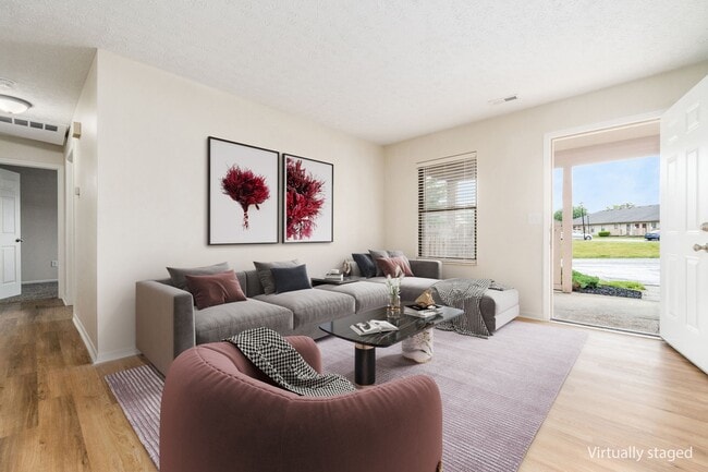 Building Photo - Timbercreek Apts