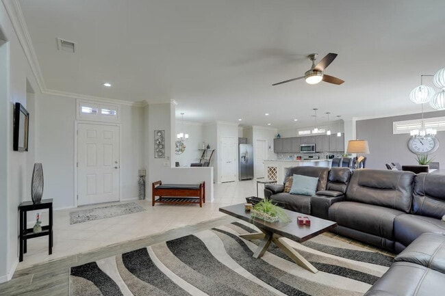 Building Photo - 16431 W Boulder Vista Dr Unit SI ID1385843P