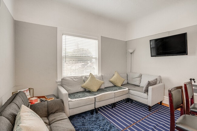 Photo - 2629 Eagle Ave Unit ID1304881P