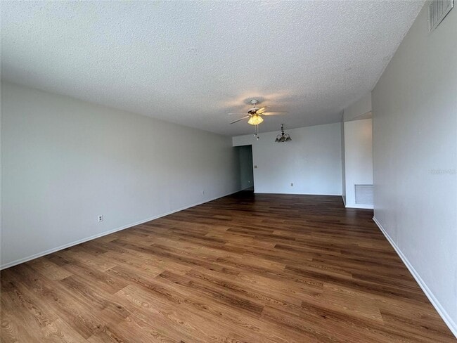 Photo - 2361 Ecuadorian Way Unit 17