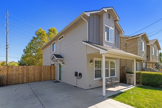 Photo - 2624 S Virginia Ave Unit ID1308963P