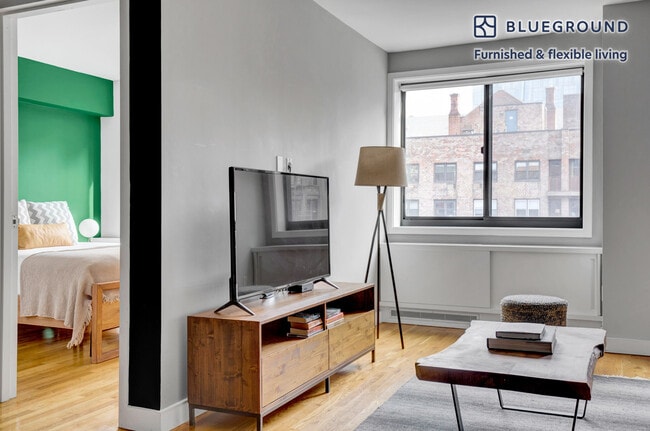 Photo - 101 W 15th St Unit FL5-ID136