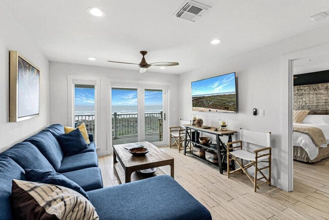 Photo - 28 Cut Off Rd Unit SI FL4-ID1023218P