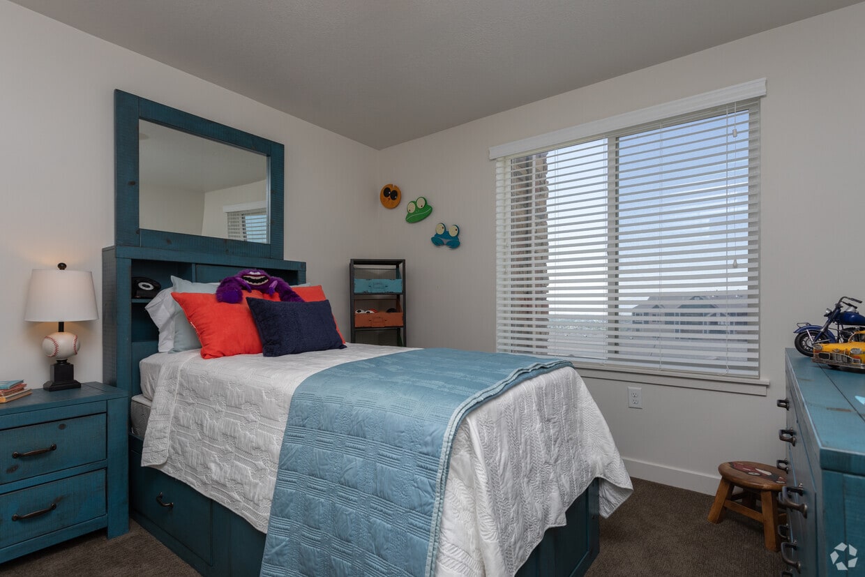 Floor Plan - 2BD/2Bth Jr