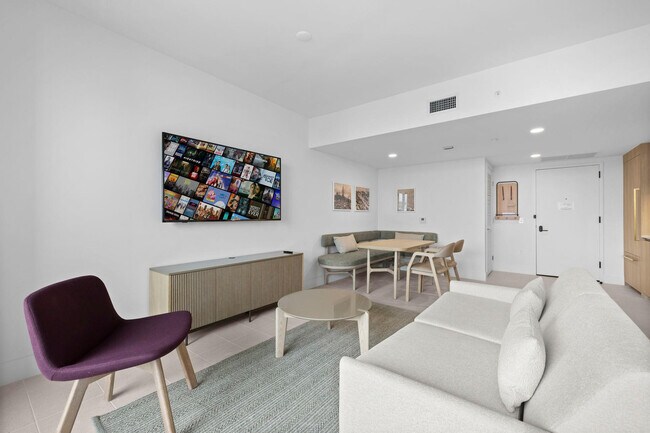 Photo - 159 NE 6th St Unit FL43-ID1032213P