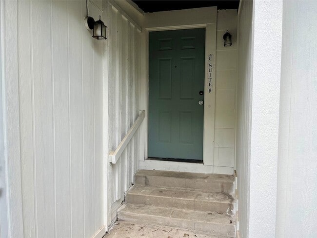 Photo - 1002 Gregg St Unit CB