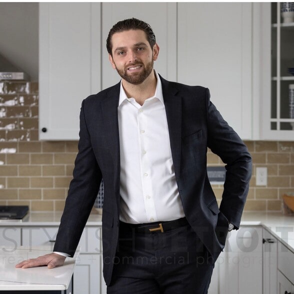 Primary Contact Photo