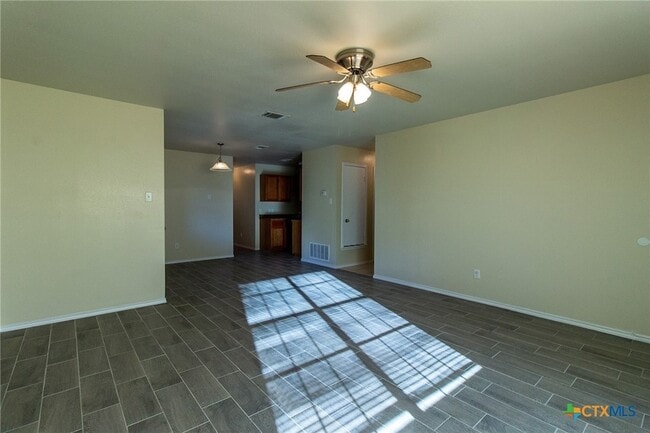 Photo - 6412 Temora Loop Unit A
