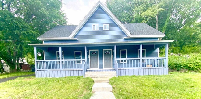 Photo - 1592 Main St Unit SI ID1380184P