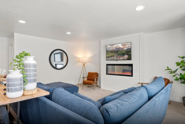 Photo - 569 Richland Vly St Unit ID1249870P