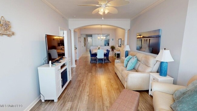Photo - 2228 Beach Dr Unit 1305