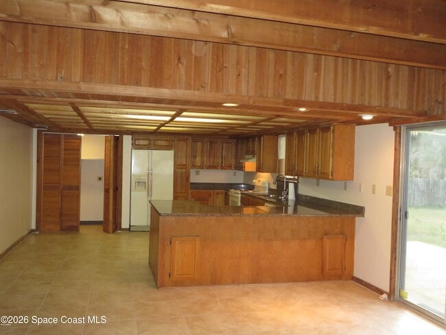 Photo - 1145 Horizon Ct