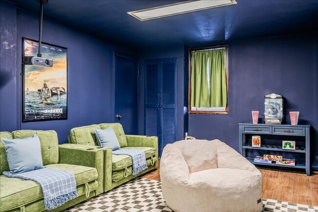 Photo - 157 Seminole Trail Unit SI ID1461433P