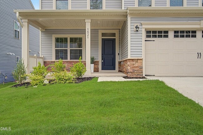 Photo - 1621 Crimson Leaf Ln