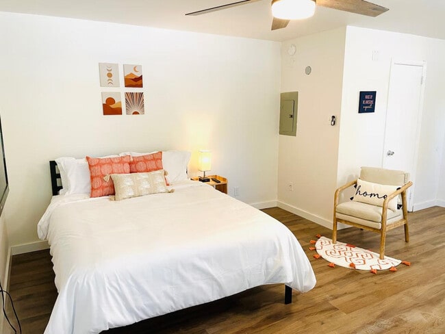 Photo - 620 S Cedar St Unit ID1296528P