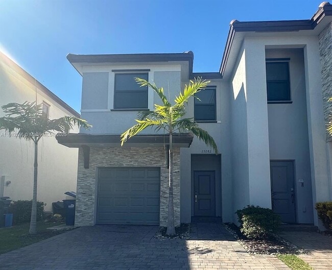 Photo - 25282 SW 108th Ave