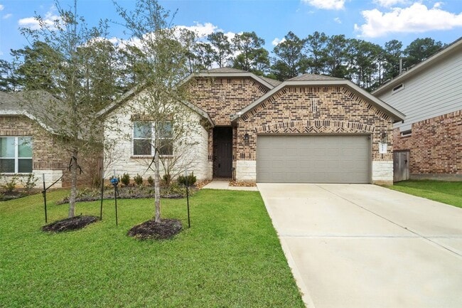 Photo - 1045 Dancing Feather St