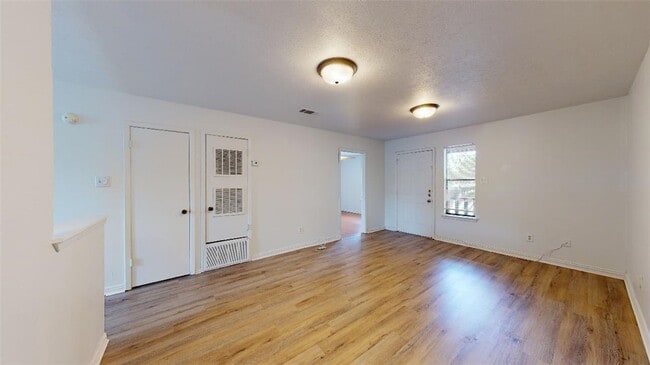 Photo - 805 San Pedro Dr Unit D