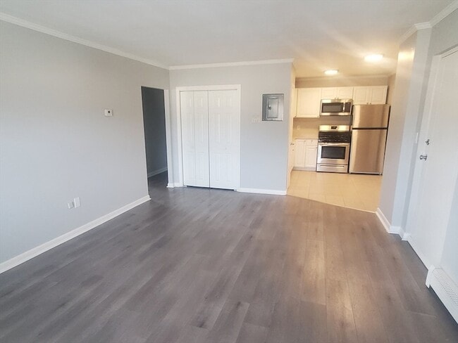 Photo - 215 Pearl St Unit 11