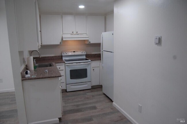 Photo - 77 El Toro Ct