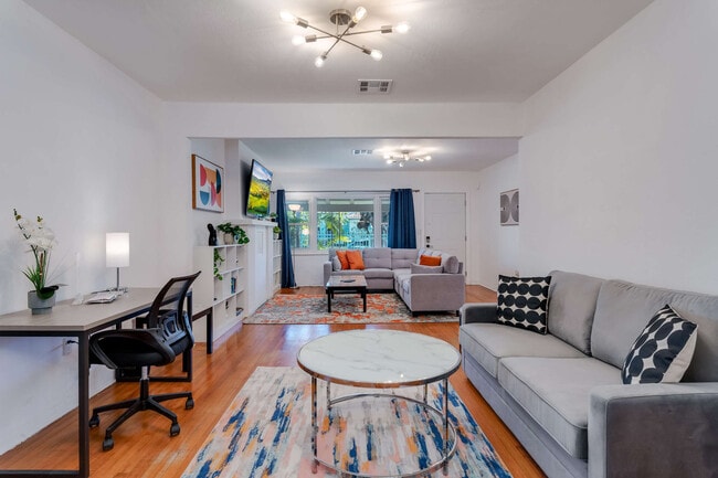 Photo - 820 SW 26th Rd Unit ID1241890P