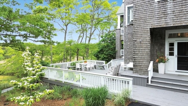 Photo - 17 Bourne Point Rd