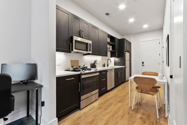 Photo - 2317 W Grace St Unit ID1312494P