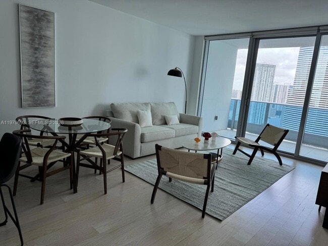 Photo - 200 Biscayne Blvd Way Unit 3711