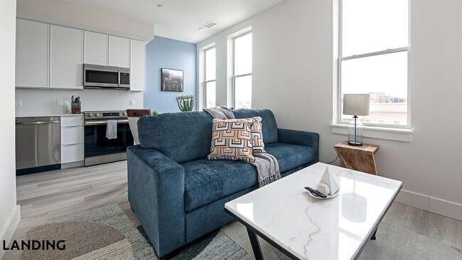 Building Photo - 2005 11th St NW Unit 602