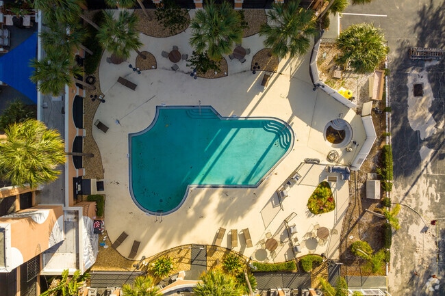 4018 W Vine St Kissimmee, FL 34741-4631 - Vivo Living Kissimmee