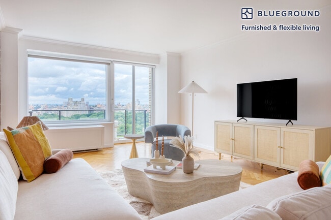 Photo - 985 5th Ave Unit FL25-ID1192