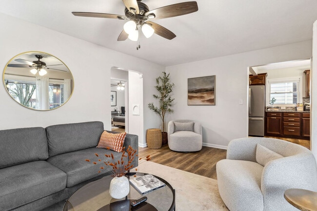 Photo - 3763 Salisbury Rd Unit SI ID1593990P
