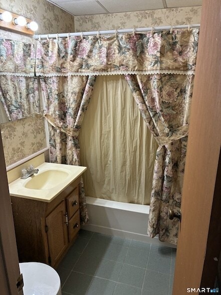 Photo - 222 Williams St E