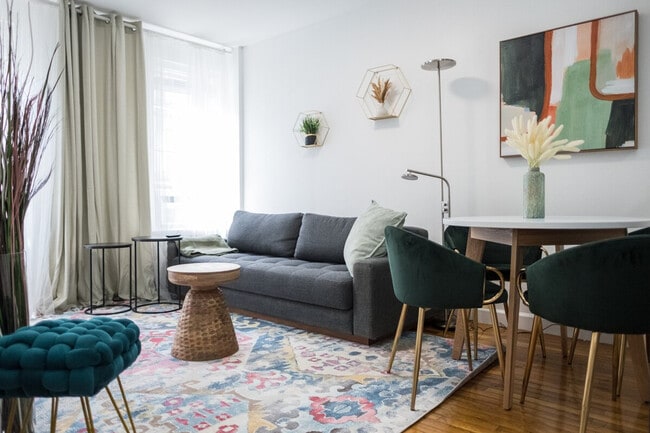 Building Photo - 222 E 104th St Unit ID1031994P