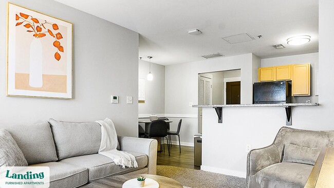 Photo - 335 W 9th St Unit 423.1403801