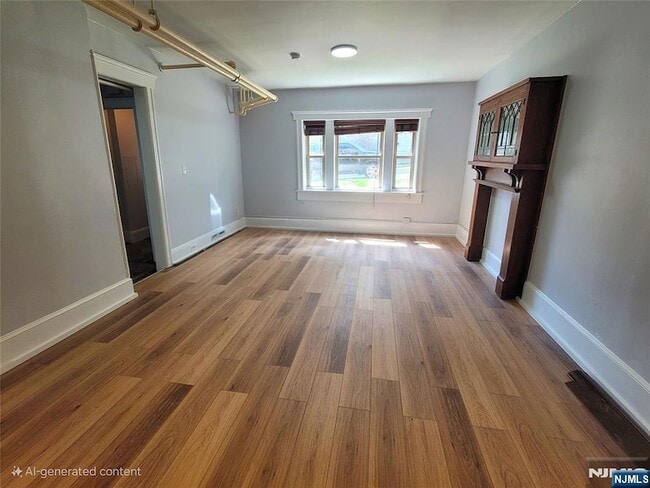 Photo - 27 Russell Ave Unit 1