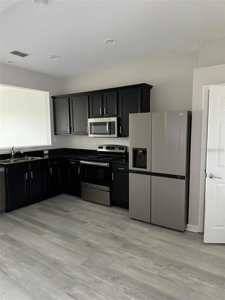 Photo - 4500 SW 52nd Cir