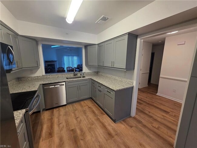 Photo - 258 Doyle Way