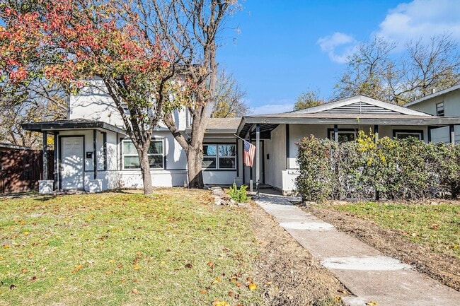 Photo - 408 Dawson Cir