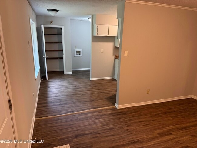 Photo - 6475 Forest Glen Dr